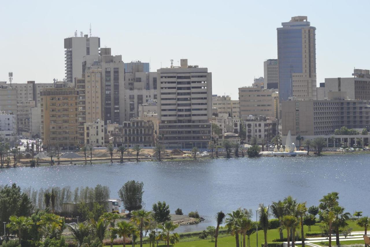 Jeddah Lake Hotel Екстер'єр фото